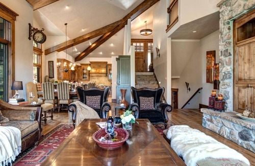 Deer Valley House | KBM Resorts | The Lookout | Pool Table, Wood Burning Fireplace, 2 Family Rooms, Views, Winter Shuttle to Silver Lake! PLO-6599