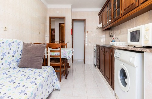 Vila Nova De Cacela Apartment | Keaton Blue Apartment, AC