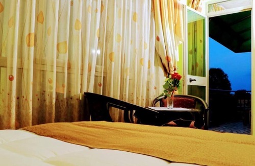 Yeka House | Keba Guesthouse Twin Room with Private Bathroom