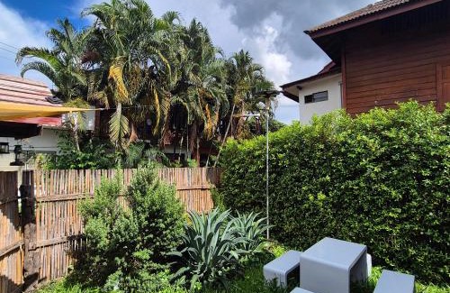 Cho Lae House | Kedthawa Homestay เฮือนภูผา