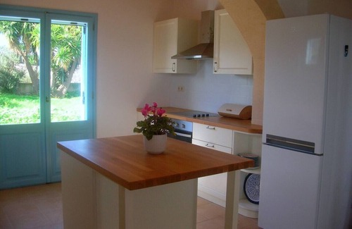Kefalas Villa | Kefalas nr Almyrida sea view cottage