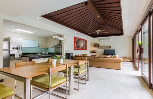 Sanur Villa | Kejora 8 – 3BR Beachfront Pool Villa