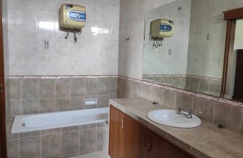 West Semarang Villa | Kelana 1 Luxury Homestay Semarang, 3 bedrooms
