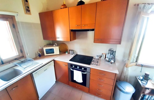 Kellaki Cottage | Kellaki Cottage - 2 bedroom with pool, sleeps 6