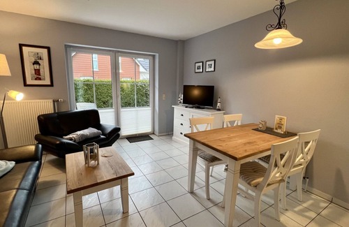 Kellenhusen House | Kellenhusen - Birkenweg 11 B - Close to the beach. Semi-detached house over 2 floors for