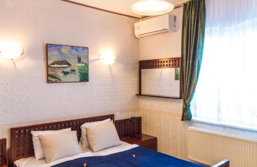 Hajos Bed & Breakfast | Keller Motel