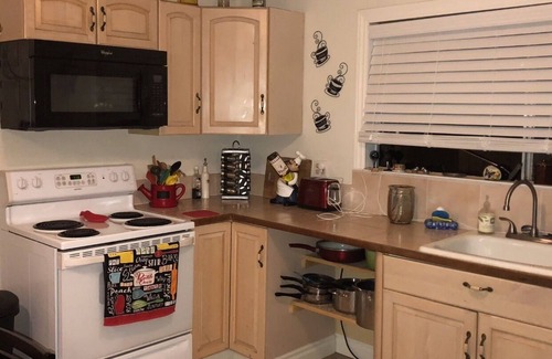 Kelseyville House | Kelseyville Riviera Beautiful “Lake View Home With Deck, BBQ, Fishing, Pool