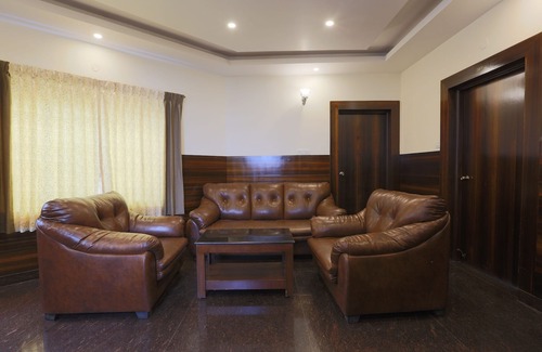 Kandal Hotel | Kemp's Cave
