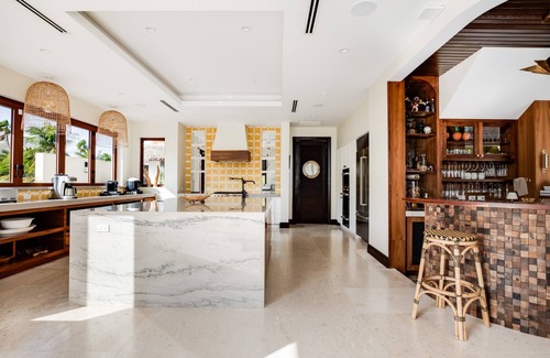 Bodden Town Villa | KEMPA KAI | Private Beachfront Luxury in Idyllic Cayman Kai, only steps from Starfish Point