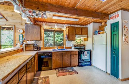 Hyak House | Kendall Place