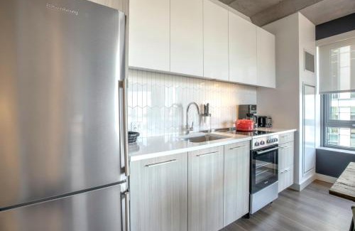 MIT Apartment | Kendall Sq 1BR w Gym WD by MIT MGH River BOS-66