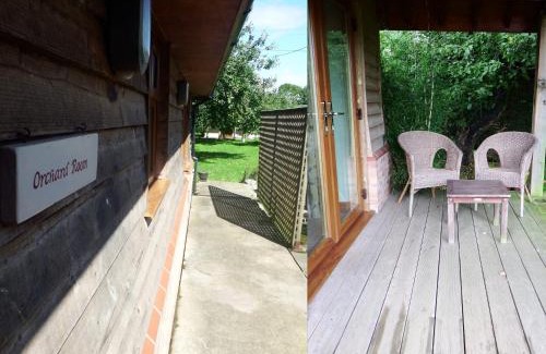 Tilney Fen End House | Kenilworth Garden Accomodation