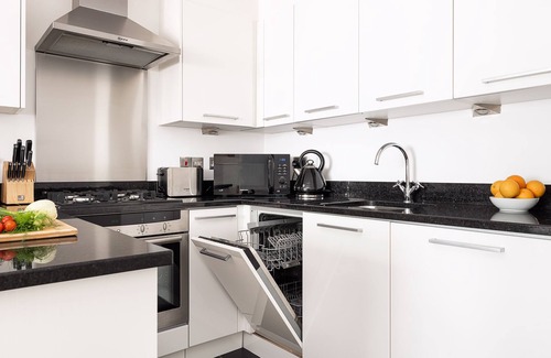 Abingdon Apartment | Kensington Roof Garden- 1000 Sq Feet Abingdon Road W8