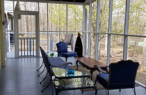 Gilbertsville House | Kentucky Lake Waterfront Home With Private Dock