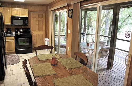 Lexington Cottage | Kentucky River Cottages ~ 2nd Floor Suite ~ On The Bourbon Trail!