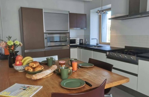 Guimaec House | Ker Tornaod sea view fireplace and large garden 8p
