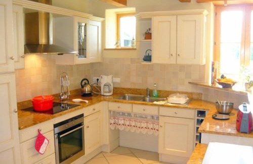 Mahalon Bed & Breakfast | Kerantum à10mn des baies de Douarnenez et Audierne avec cuisine à disposition