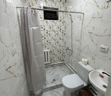 Naryn Bed & Breakfast | Kerben House