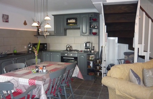 Mur-de-Bretagne House | Kerguillaume - room to breath