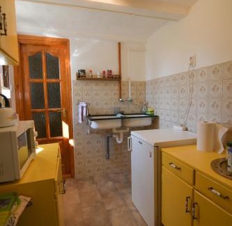 Mor Apartment | Kerti lak