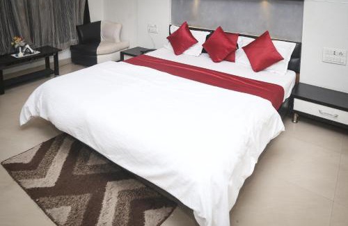 Khandwa Hotel | Kesar Residency