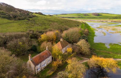 Seaford House | Kestrel Cottage at Seven Sisters Country Park