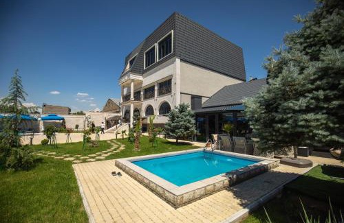 Yerevan Hotel | Ketrin Hotel Restaurant