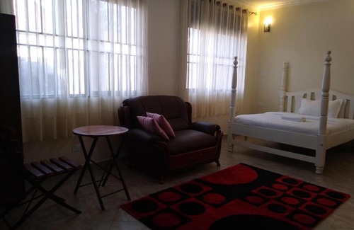 Kampala Apartment | Kevina House