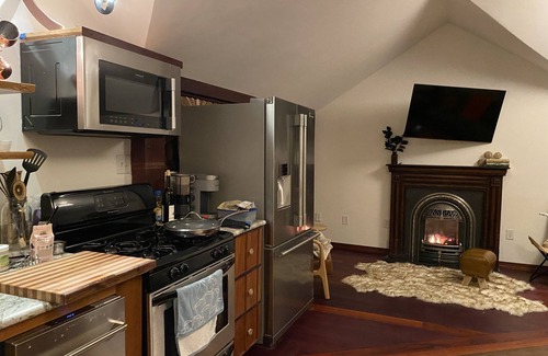 Ithaca Apartment | Key Cottage-Dog-friendly unique standalone cottage