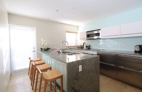 Uptown - Upper Duval House | Key West dream townhouse * Sleeps 6 * Like new! Old Town * Perfect location