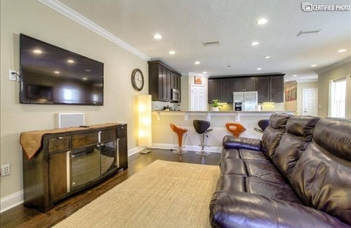 Port Tampa City House | Key West style Tri-lvl 4br 3ba TownHome