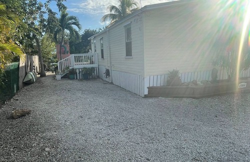 Little Torch Key Cottage | Keys Living Retreat