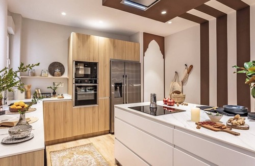 Almagro Apartment | Khamlia - 3 bedrooms and balcony in Almagro