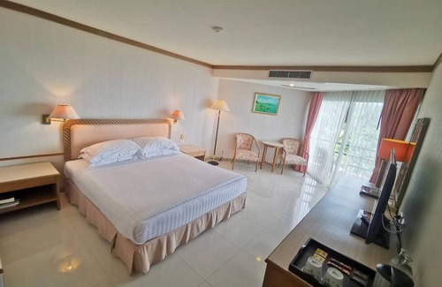 Khanom Hotel | Khanom Golden Beach Hotel