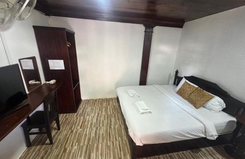 Luang Prabang House | KhounPhet GuusetHous Luangprabang