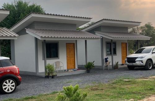Nakhon Sawan House | KHUN CHUAT'S HOUSE