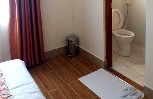 Ngelani Hotel | Kiandani Hotel