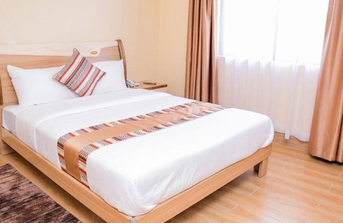 Ngelani Hotel | Kiandani Hotel
