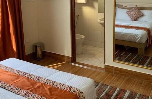 Ngelani Hotel | Kiandani Hotel