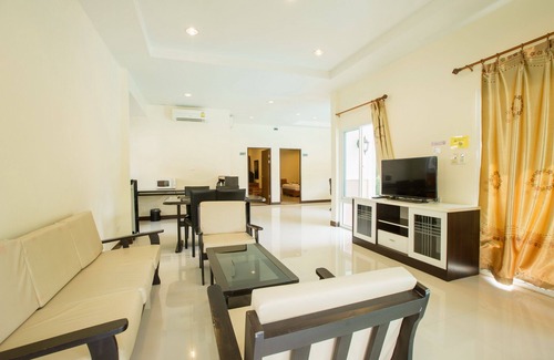 Ban Phe Hotel | Kiang Talay Resort
