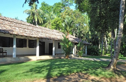 Kathaluwa Villa | Kibbulagala Watte Villa