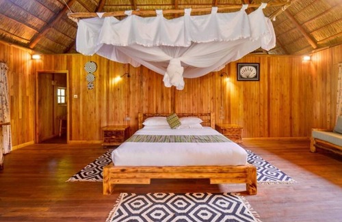 Kichwamba Cabin | Kichwamba