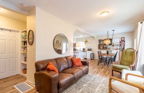 Nampa House | Kid-Friendly 2 Bedroom close to Idaho Center & NNU