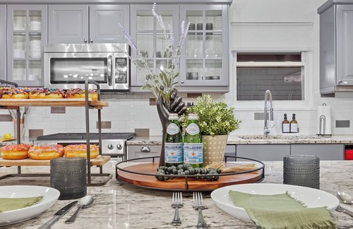 Columbine House | Kid+Pet Friendly Getaway with Game Room and Hot Tub!