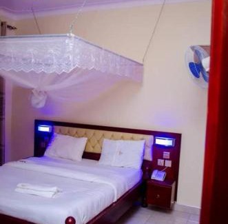 Kaabong Cabin | Kidepo Adere Lodge