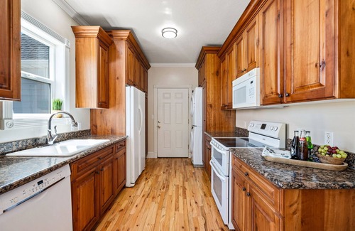Dingle House | Kids Love Our Home-10 miles Bear Lake North Beach