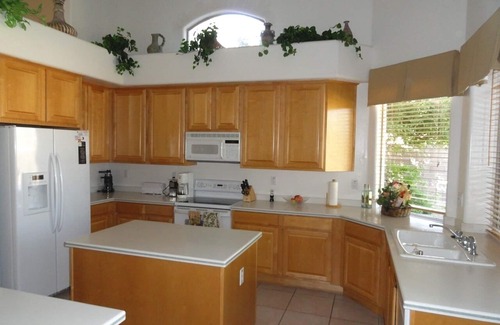 Paradise Valley Village House | Kierland Luxury Home.Resort style large private backyard.10 min to Mayo Hospital