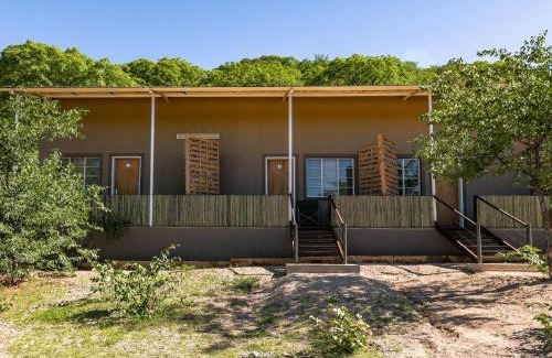 Outjo Hotel | Kifaru Bush camp