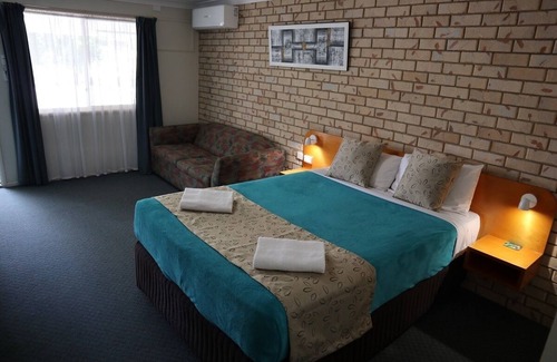 Kilcoy Hotel | Kilcoy Gardens Motel