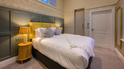 Dunsany Cabin | Killeen Castle